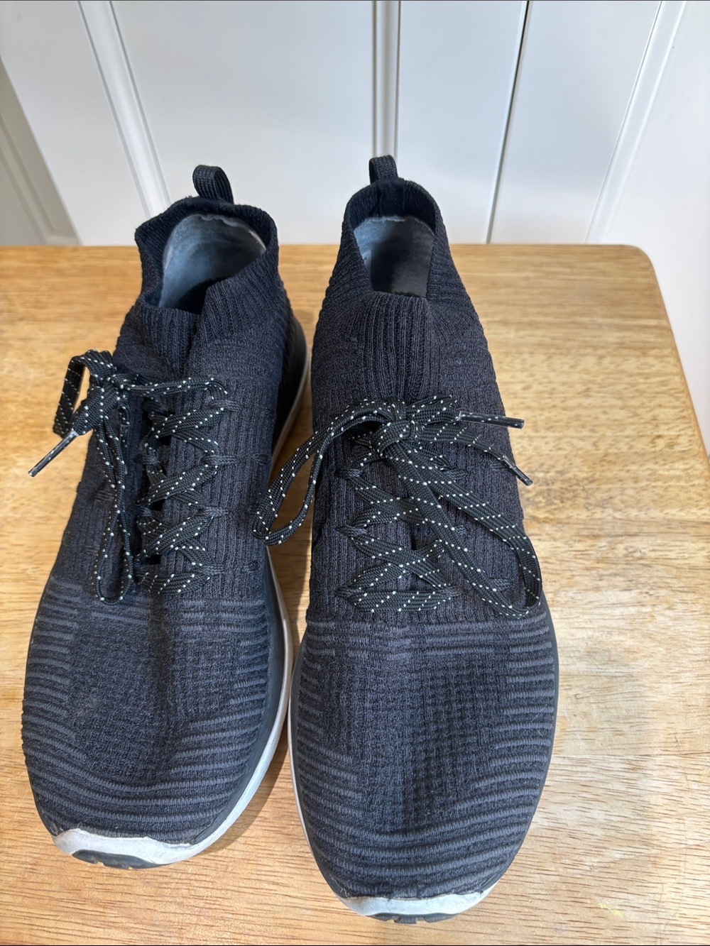 Under Armour Black Knit Lace-Up Athletic Sneakers